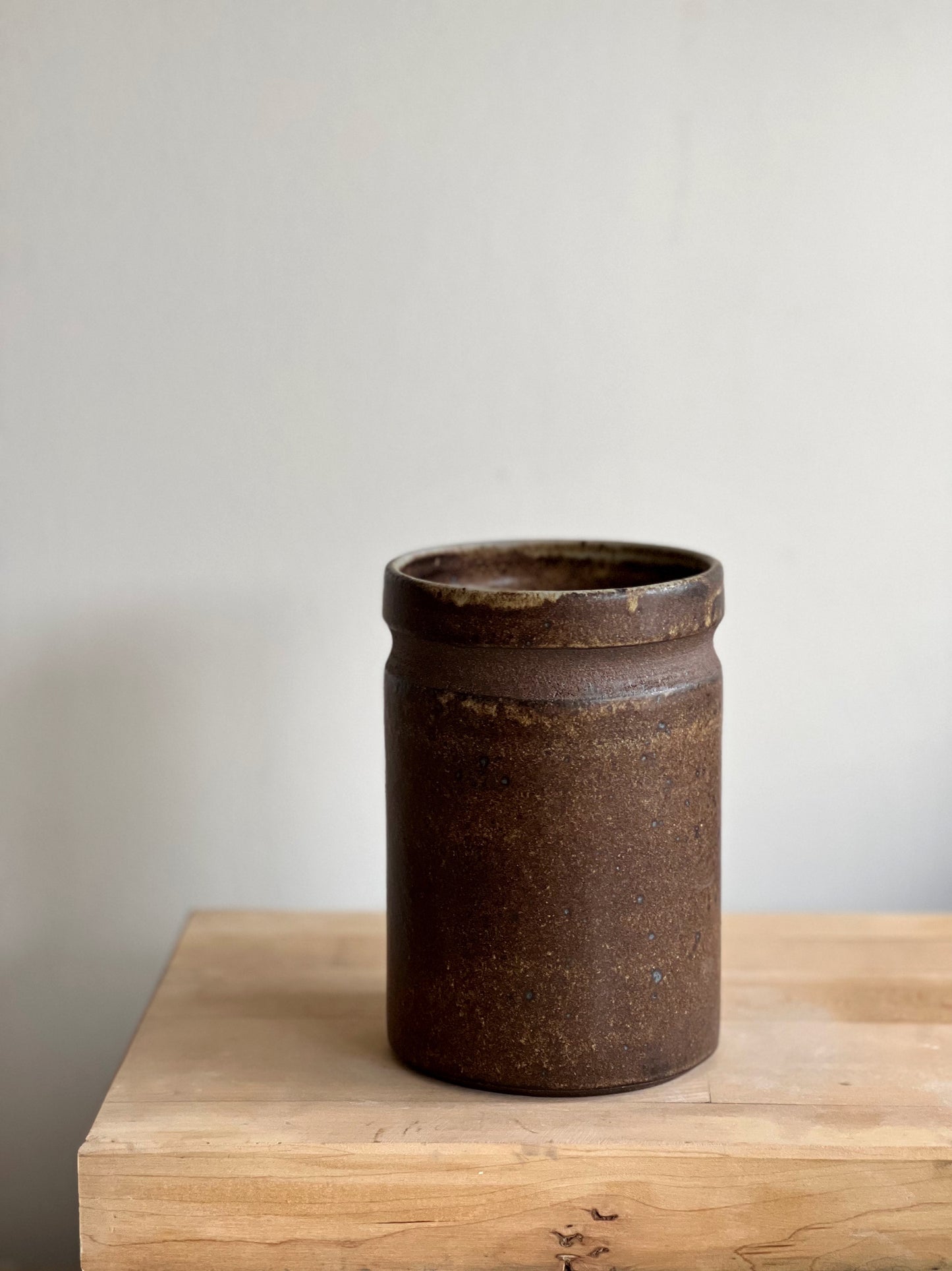 Utensil Holder- Umber