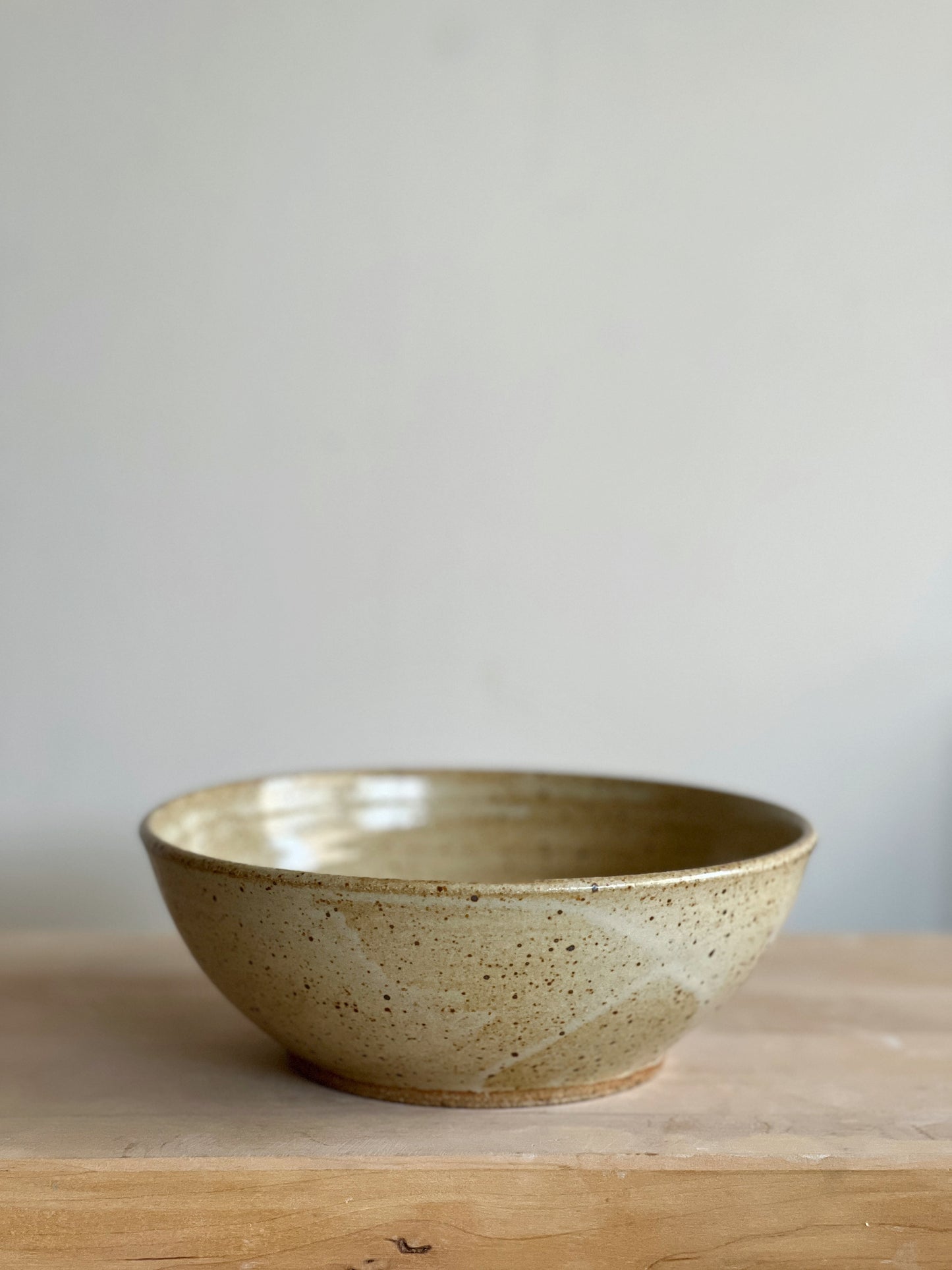 Serving Bowl- Toasty Cream