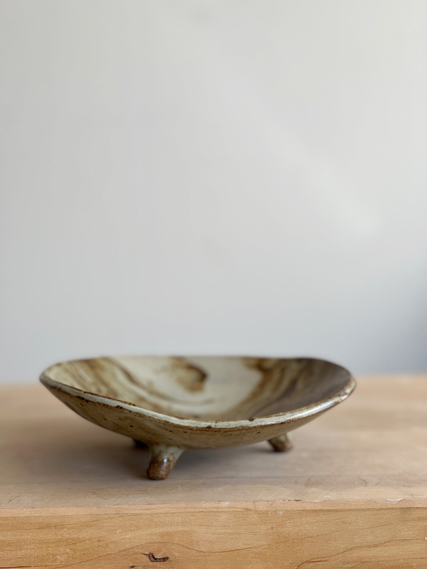 Footed Marble Plate (S)